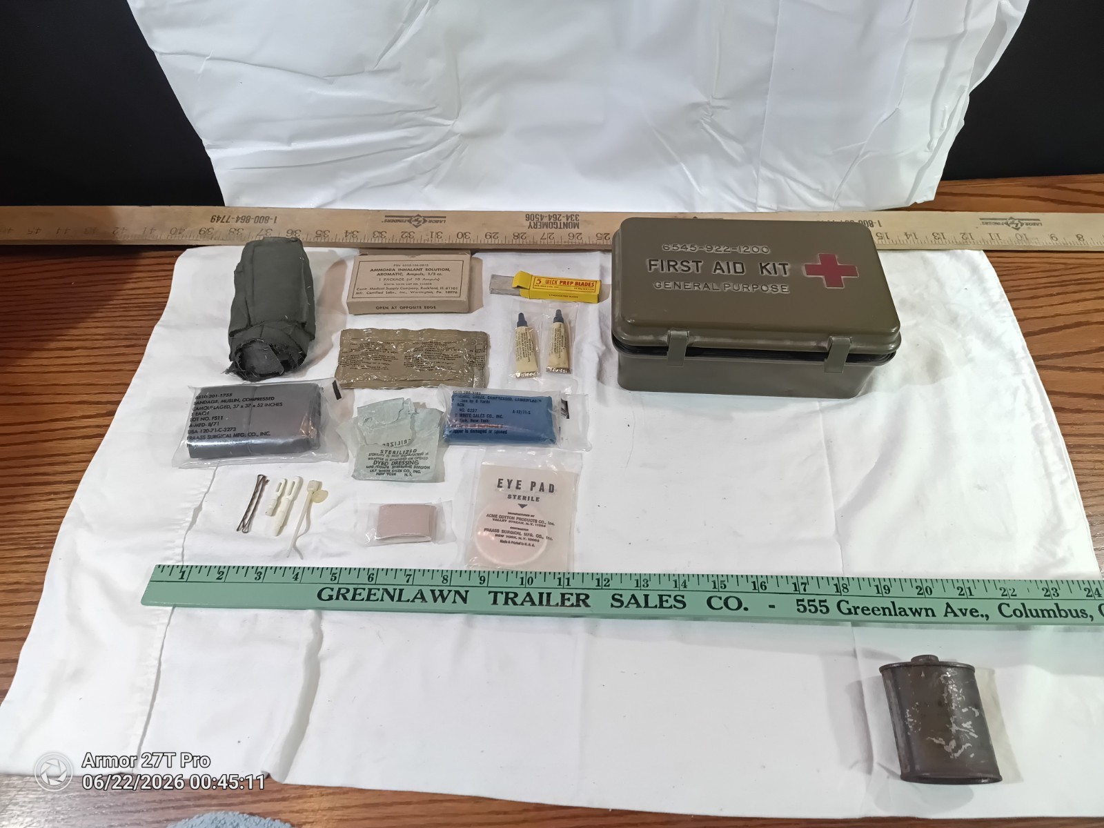 Vietnam War Era US Army First Aid Kit Plastic Box Filled Camo Bandages Gun Clean