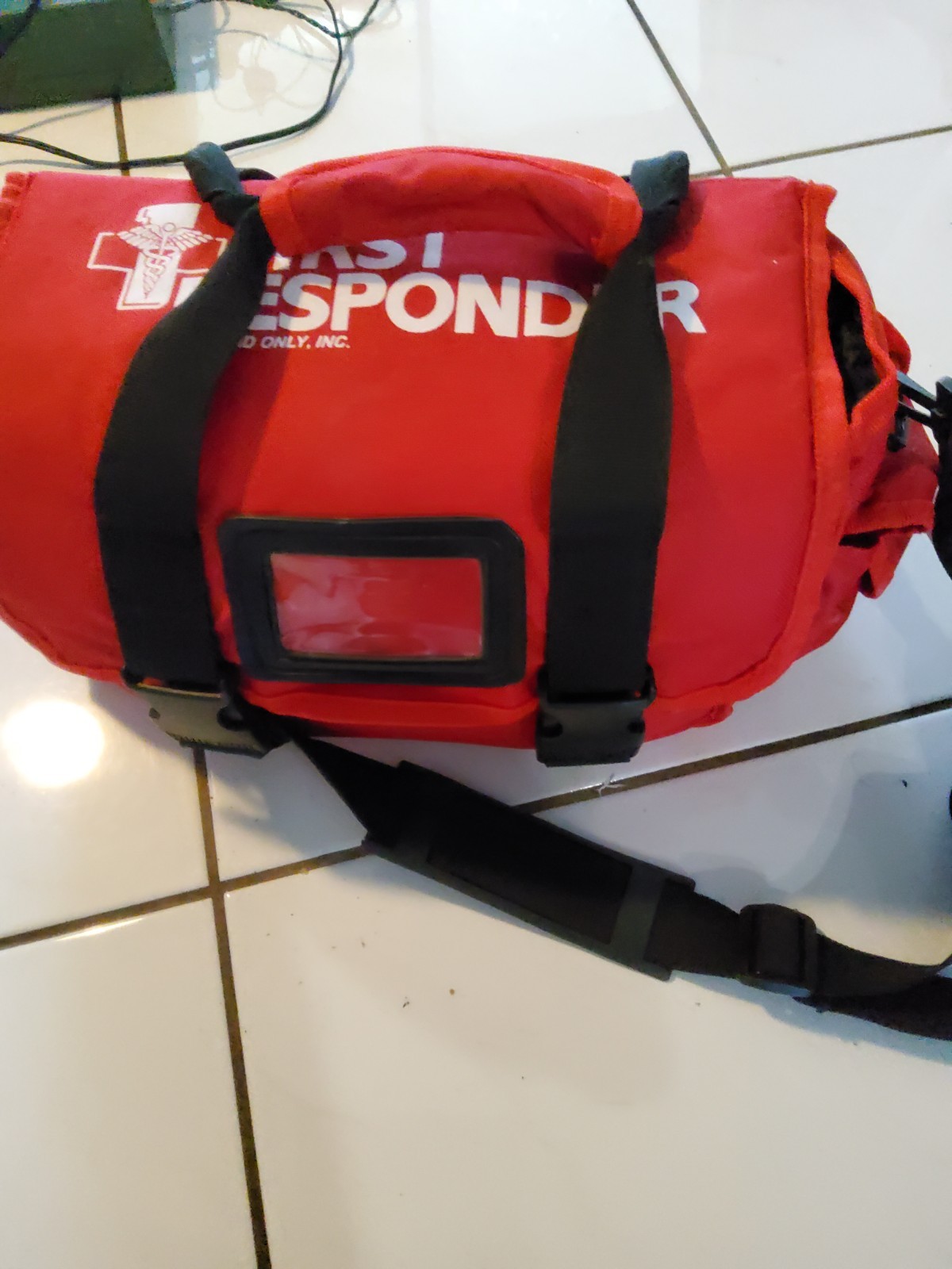 First Aid Only First Responder Bag – Red Nylon Portable Mount
