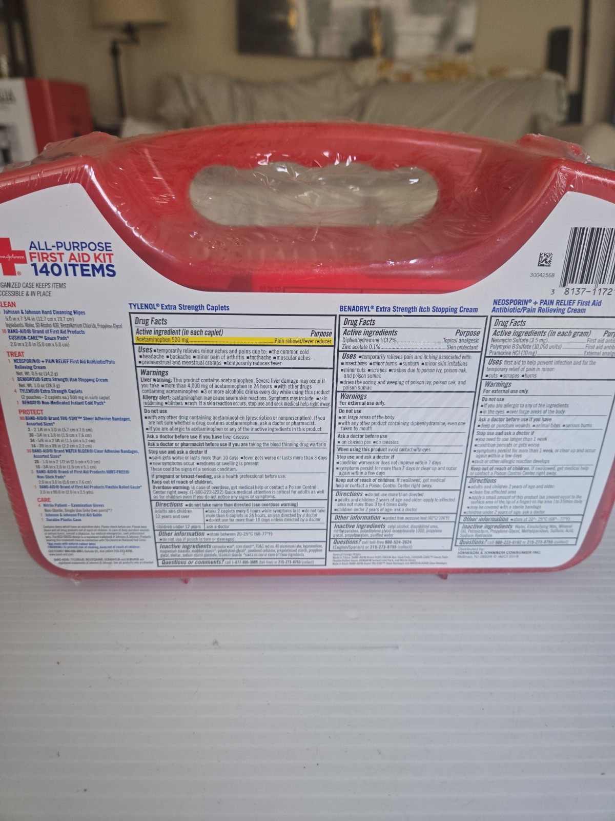 Johnson & Johnson All Purpose First Aid Kit with 140 Items