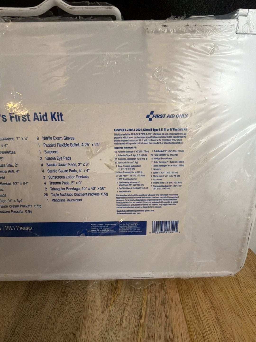 First Aid Only 91351 Contractor’s First Aid Kit, 50-Person, 263 Pieces