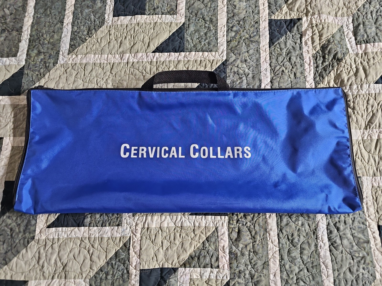Extrication Collar Bag EMS Medical Cervical Collars Bag Blue Handles Zipper (E5)