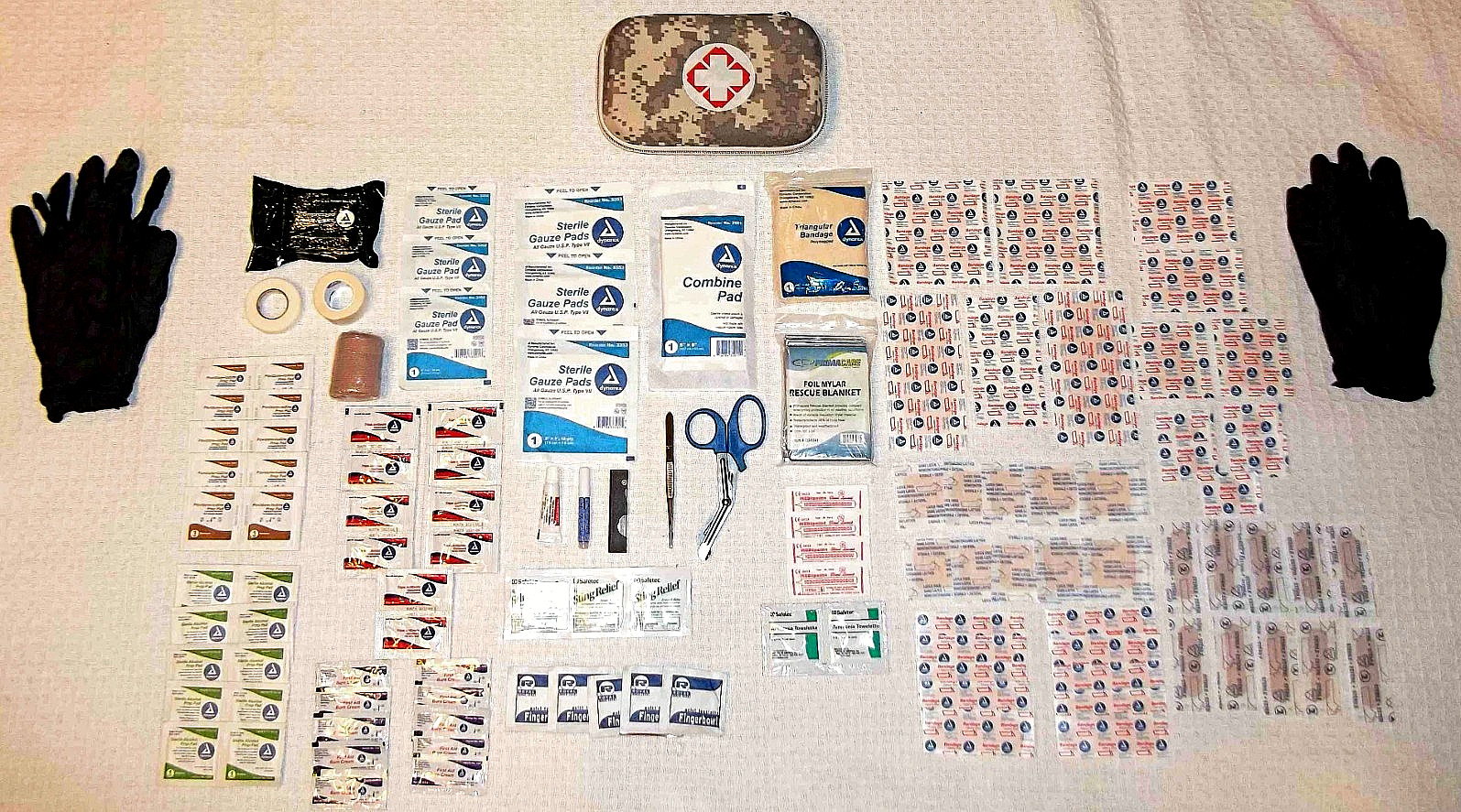 Custom 156 Item General Purpose Hard Case First Aid Kit Treat Burns Cuts Scrapes