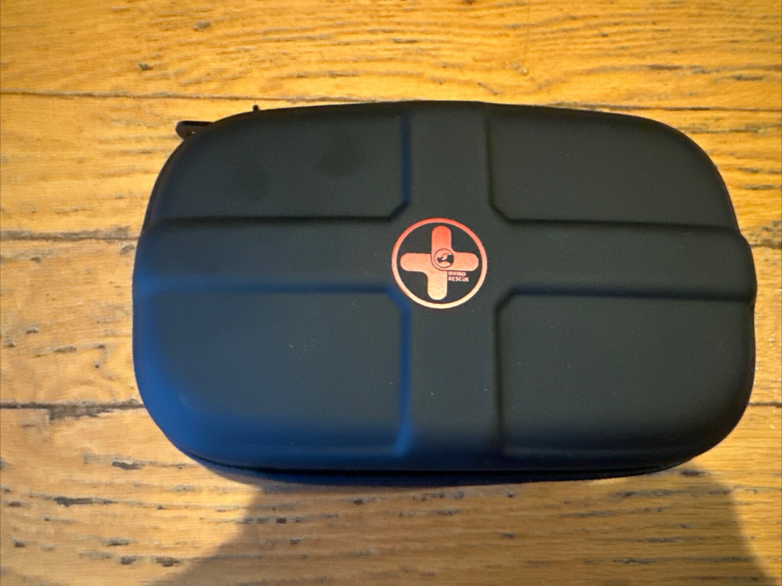 RHINO RESCUE First Aid Kit, Waterproof Portable Emergency Medical Kit for Travel
