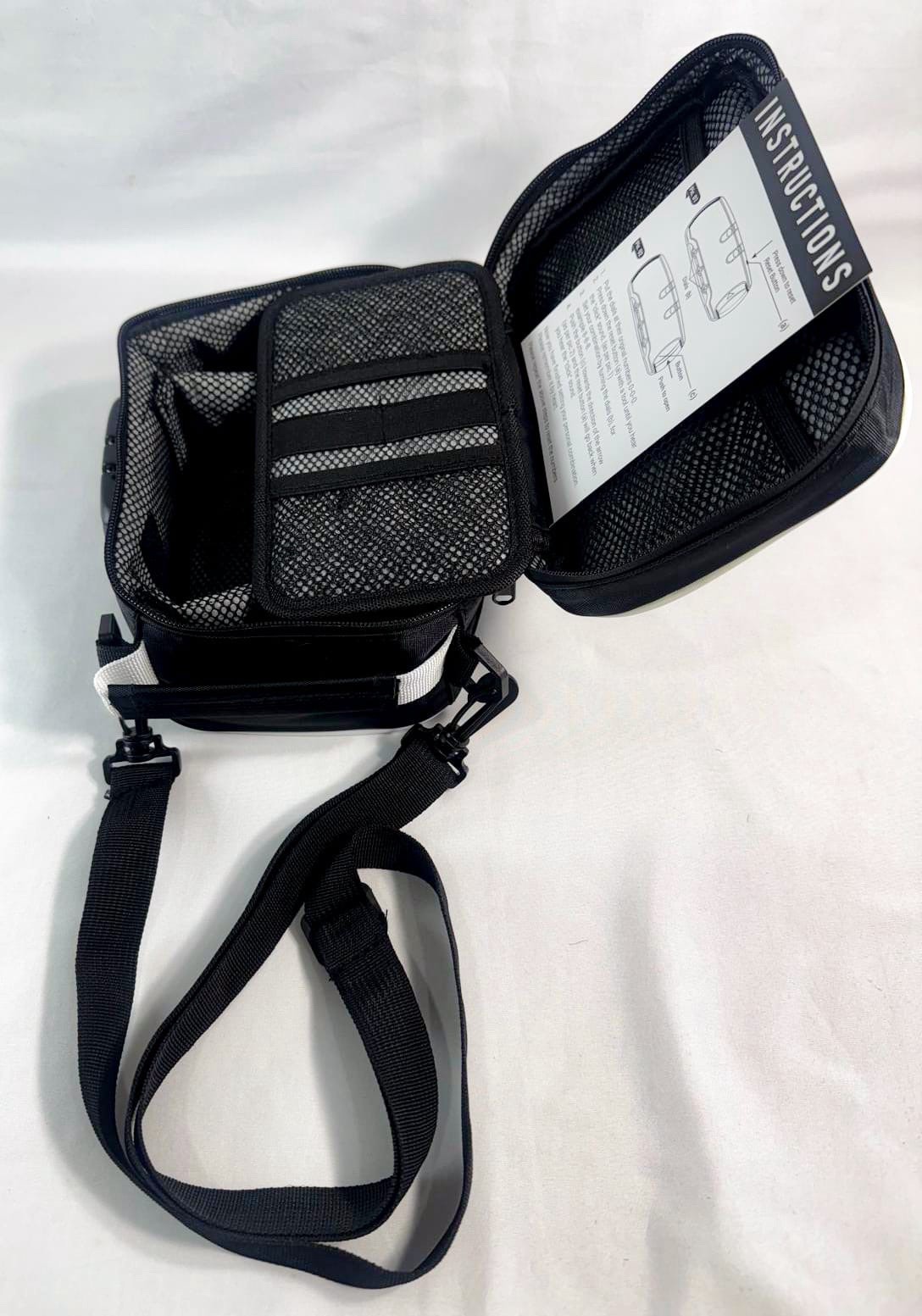 Travel First Aid Medical Organizer Bag Green Cross w/ Strap & Lock (A3)