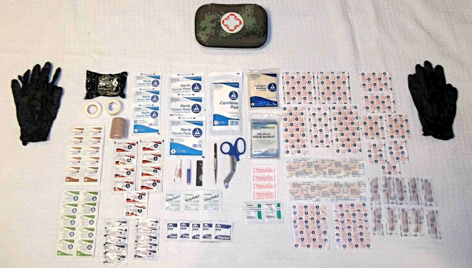Custom 156 Item General Purpose Hard Case First Aid Kit Treat Burns Cuts Scrapes