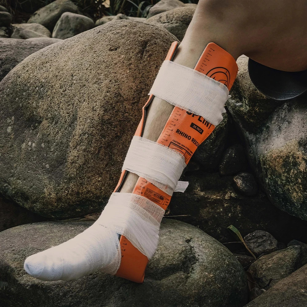 First Aid Splint 36″ X 4.3″ Green-Gray, Keep Bones in Position for Camping Hikin