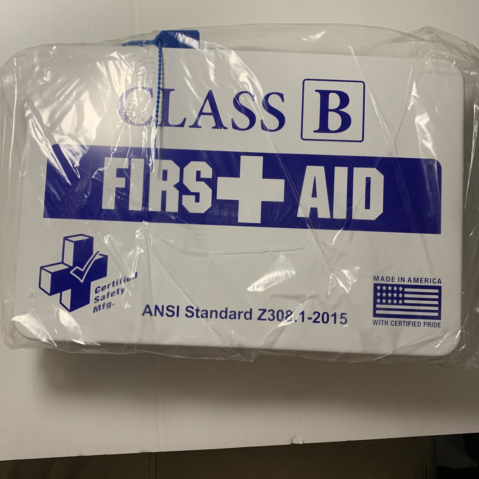 Certified Safety Mfg. Class B First Aid Kit K615-019 ANSI Z308.1-2015 New